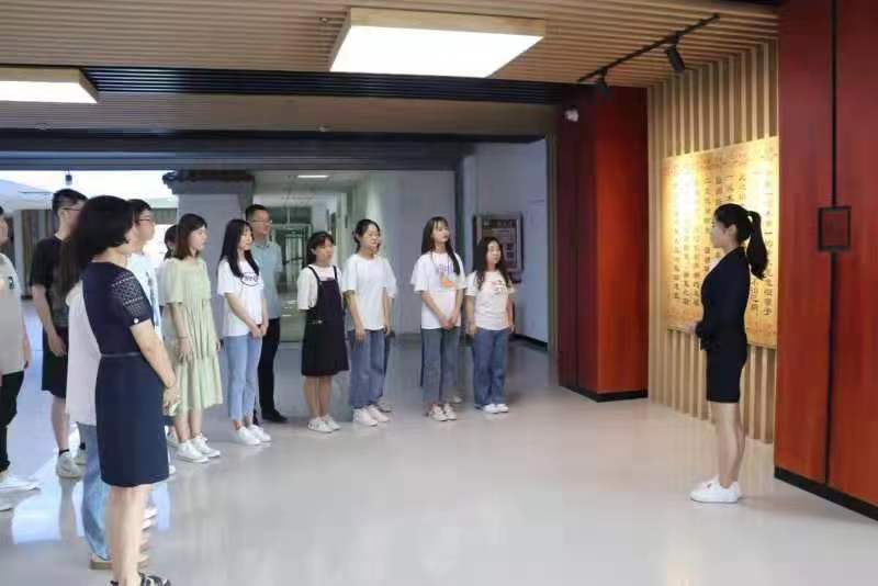 六合彩下注(中国)官方网站
开展学生干部培训系列活动